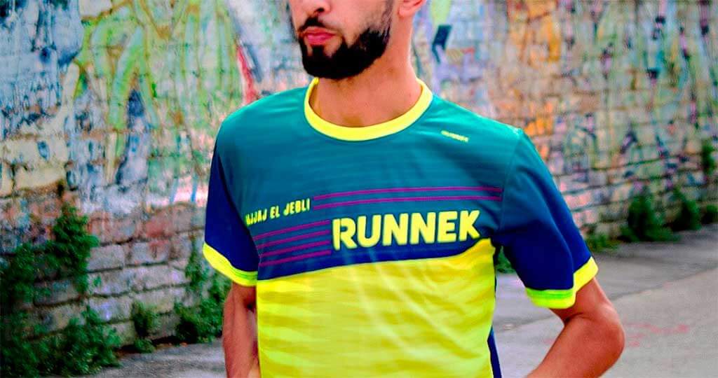 Hectáreas Abreviatura Al aire libre Cómo elegir la mejor camiseta técnica para correr? | Blog