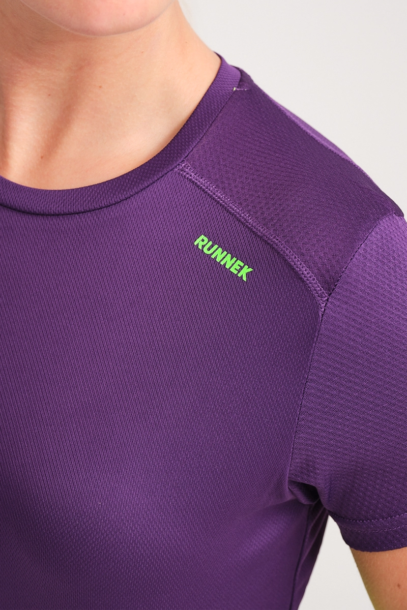 Camiseta Manga Corta Ikon Mujer Violeta Indigo Con Verde Ne N D